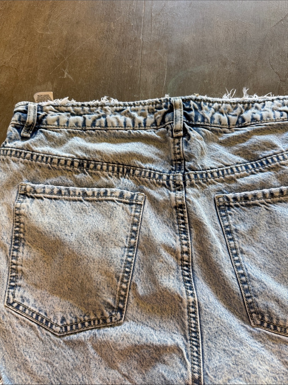 Garage Denim Distressed Light Blue Denim Shorts, Size 9 - Picture 6 of 8